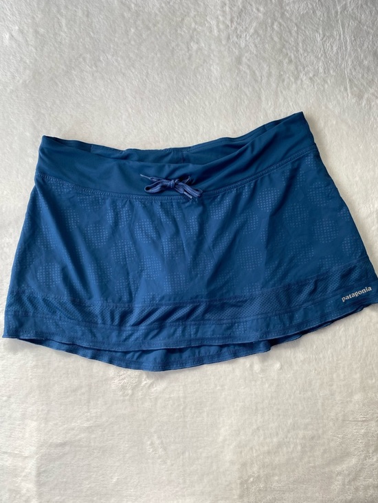 Patagonia Dresses & Skirts - Patagonia Women's Strider Skirt Skort - Size Opal Dot Glass Blue Athletic